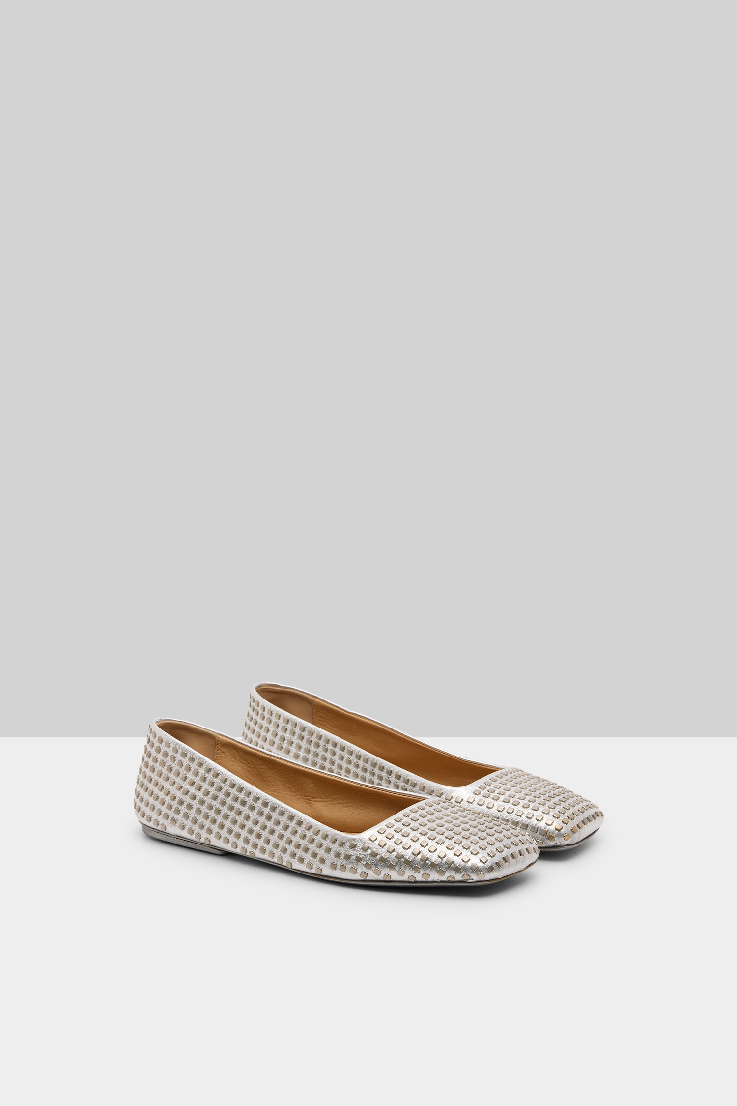 Quadrangolo Borchie Silver Foil Ballerina Shoes