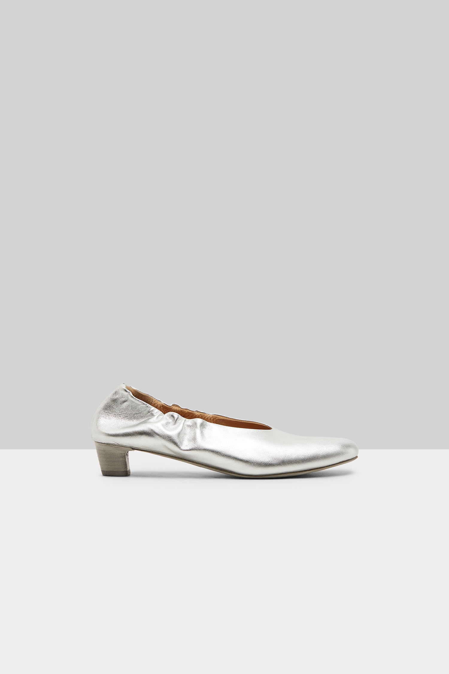 Scia Silver Foil Pumps