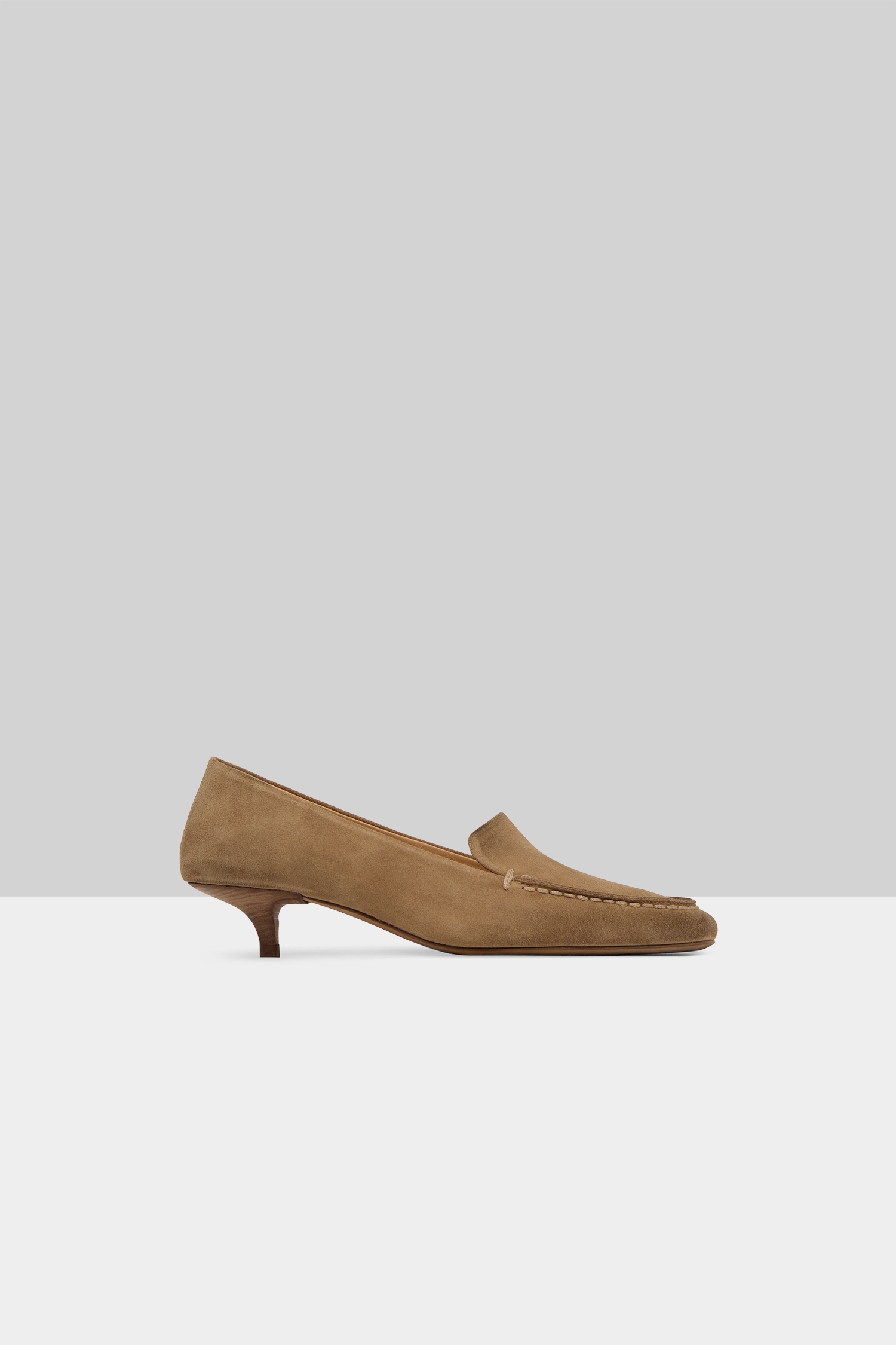 Spianata Hazelnut Loafers