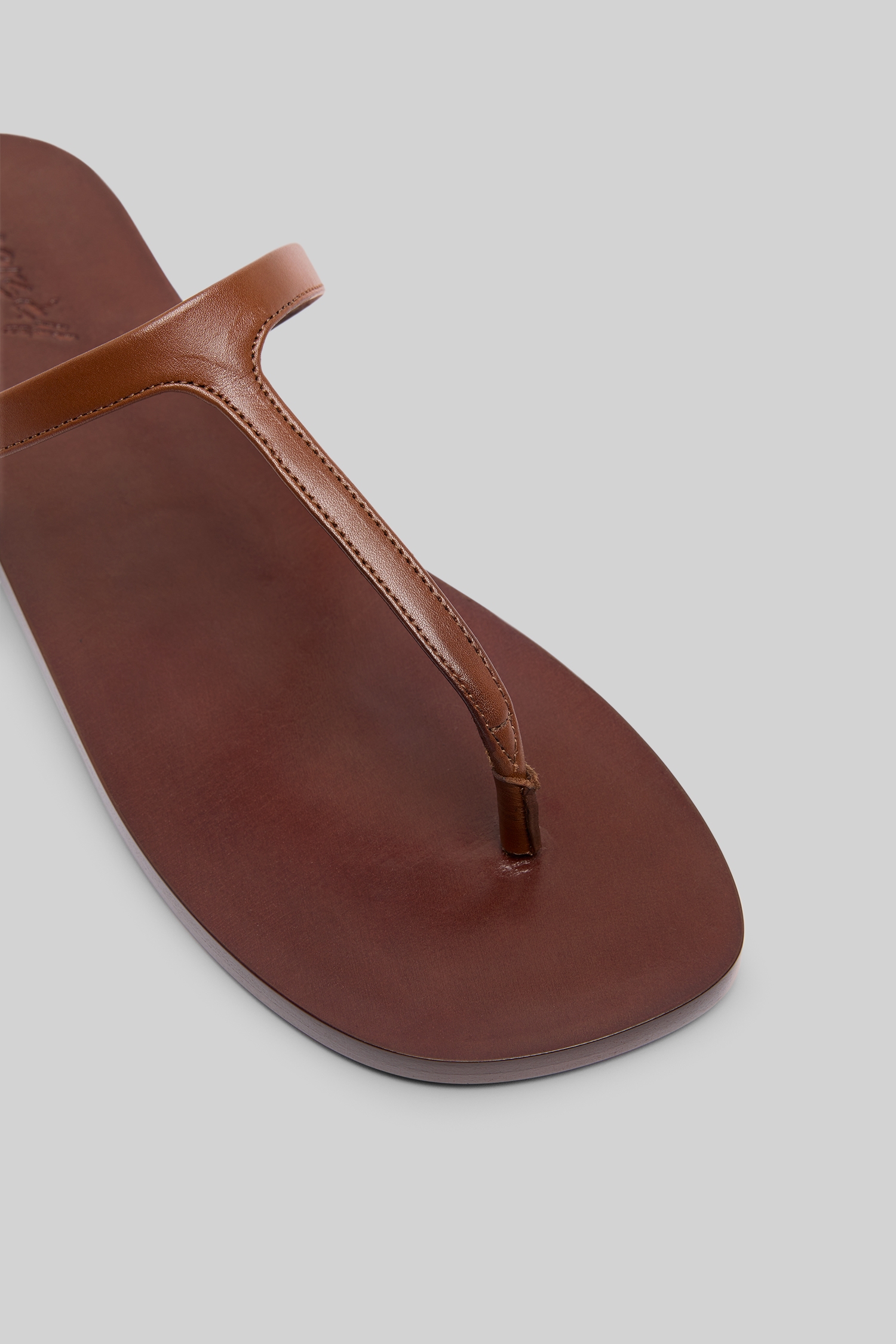 Sottile Basalt Thong Sandals
