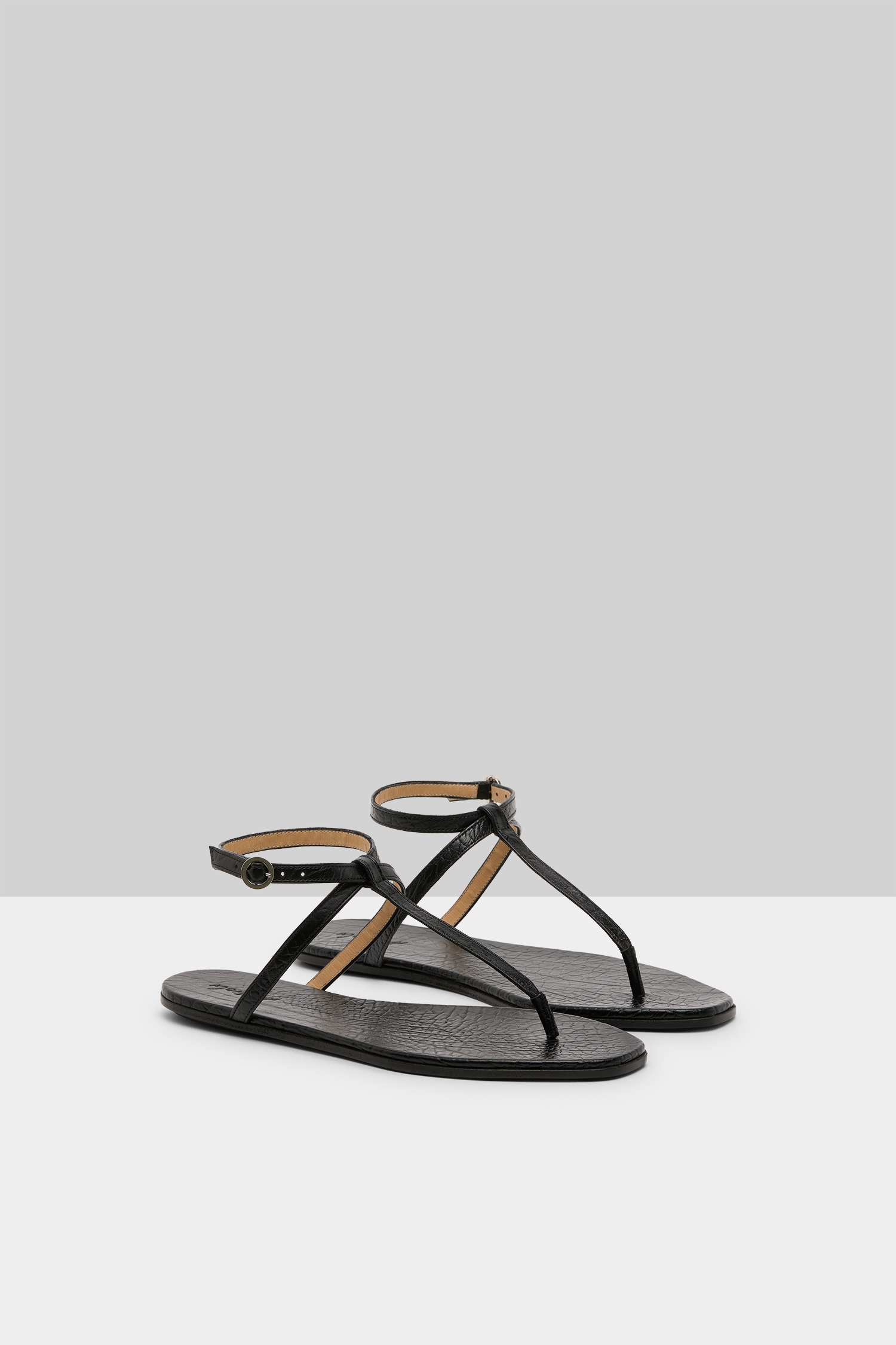 Traccia Black Sandal