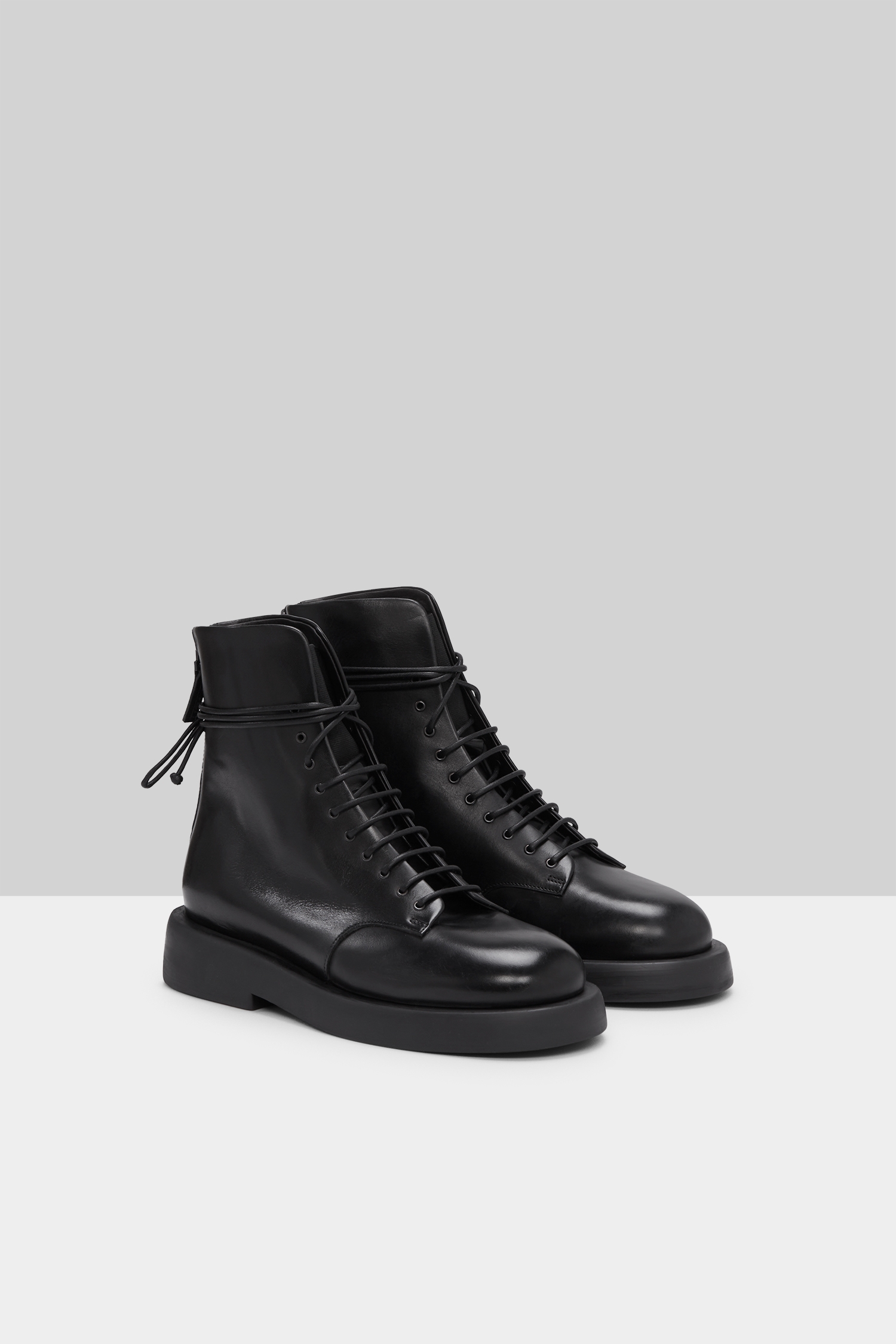 Gommello Black Ankle Boots
