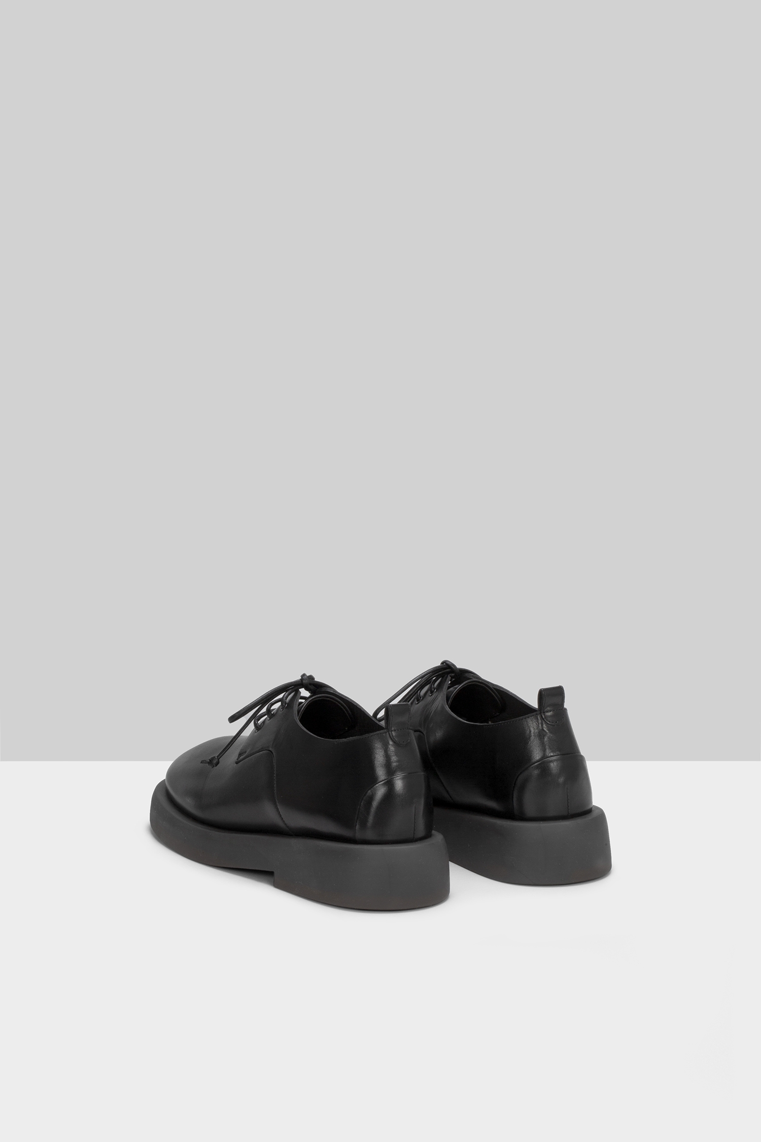Gommello Black Derby Shoes