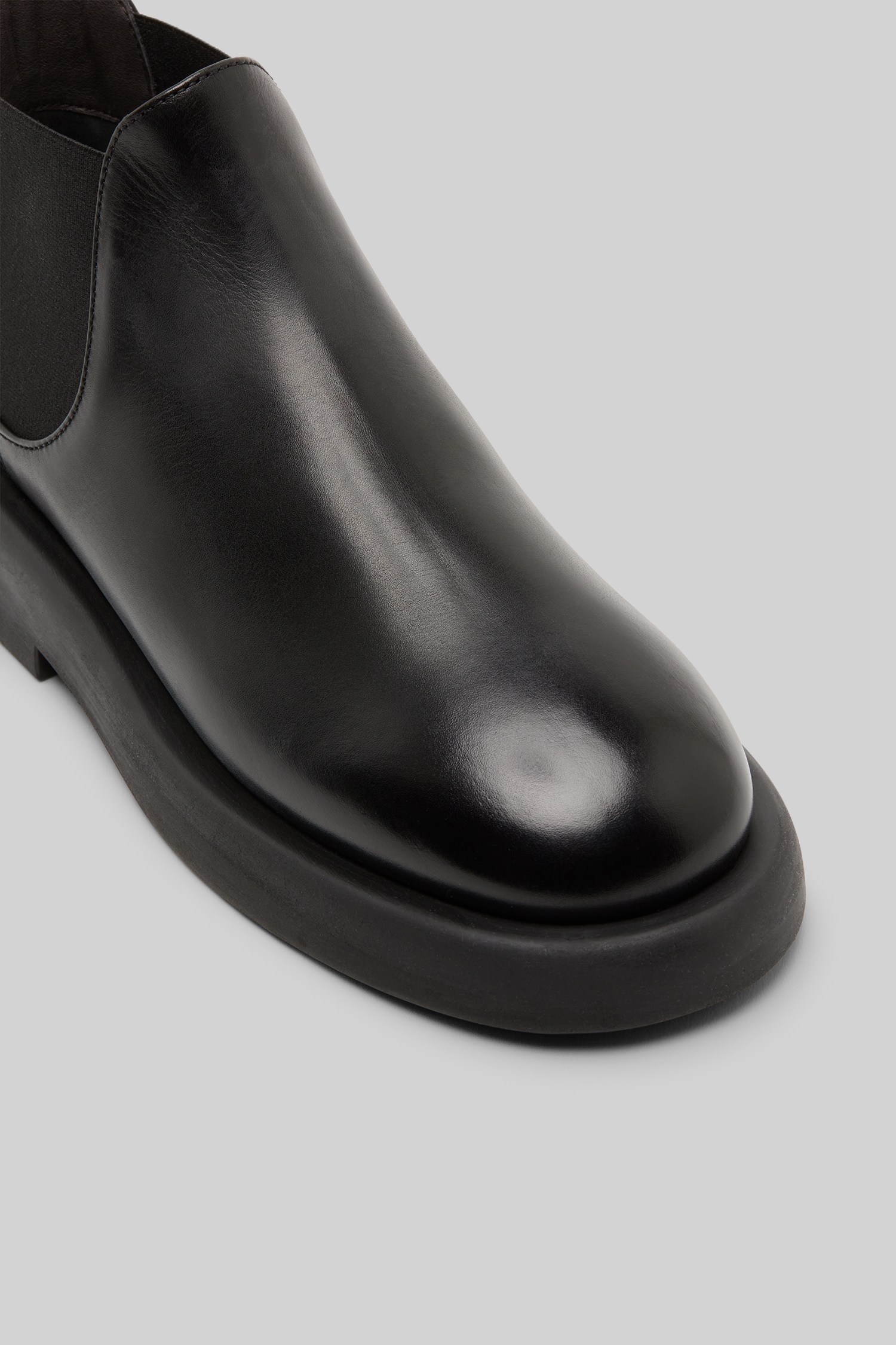 Gommello Black Chelsea Boots
