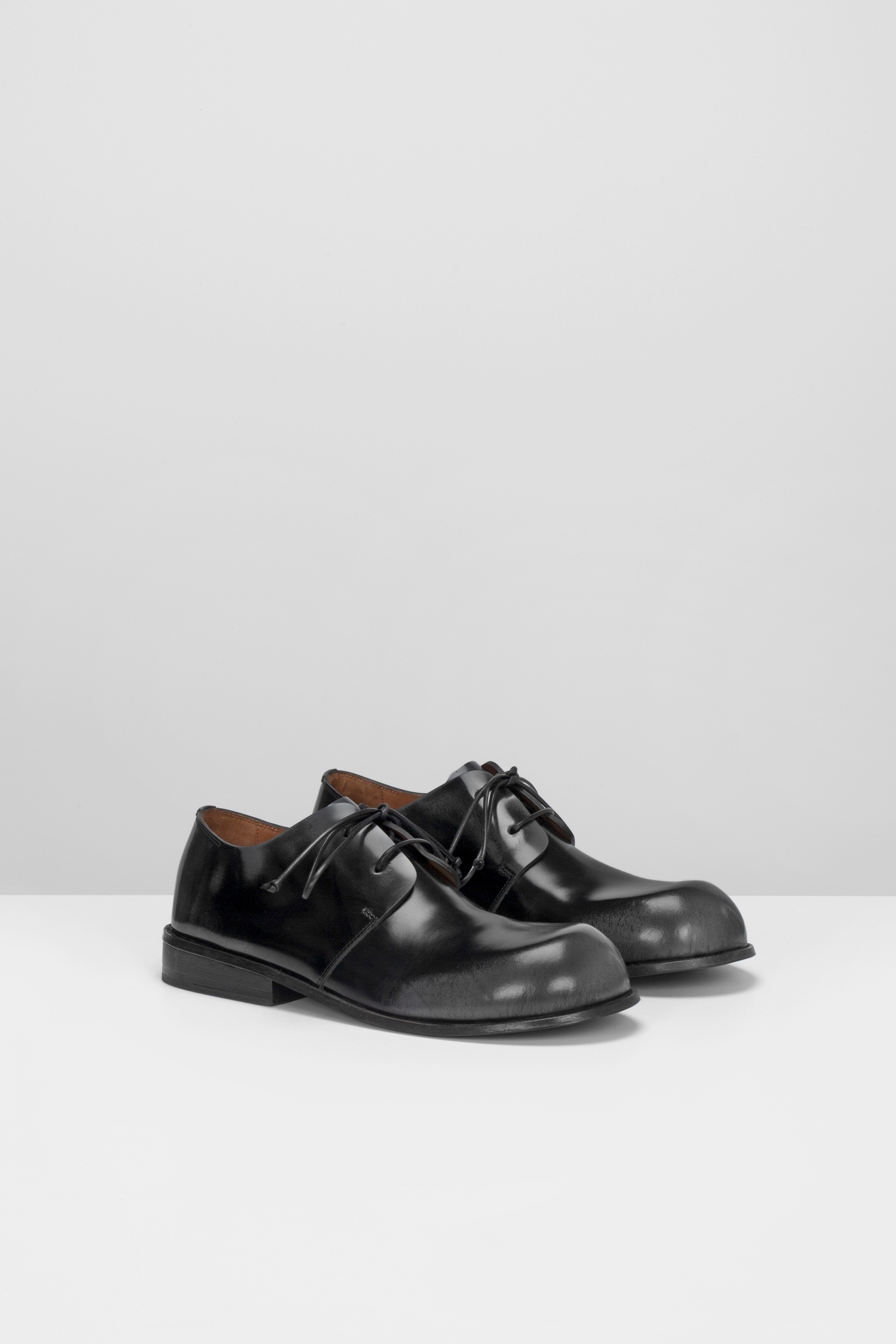 Muso Black-Lead Leather Derby Shoes